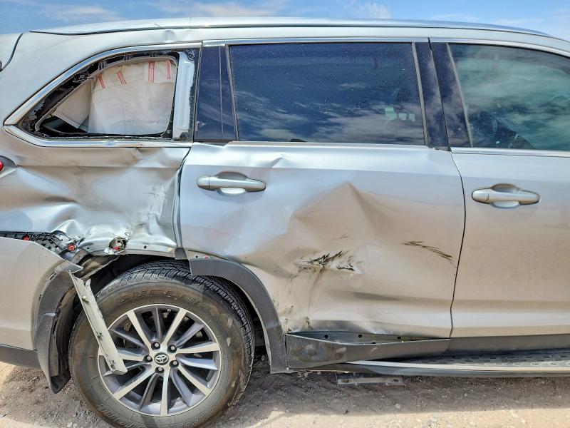 59141116 :رقم المزاد ، 5TDKZRFH7KS321999 vin ، 2019 Toyota Highlander مزاد بيع