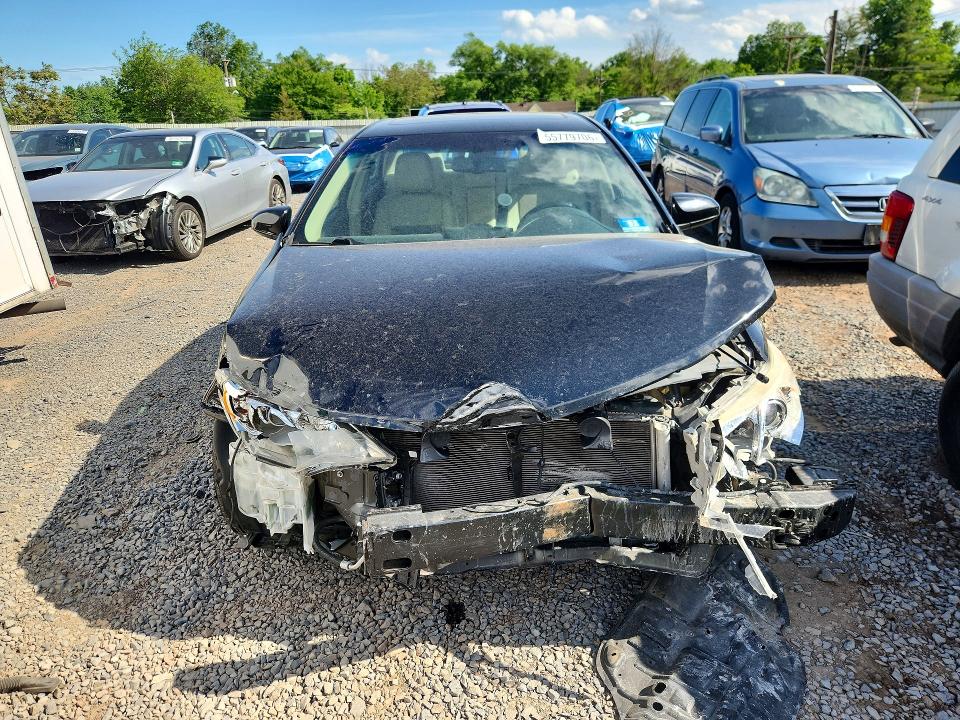 2014 Toyota Camry მანქანა იყიდება აუქციონზე, vin: 4T4BF1FK1ER403914, აუქციონის ნომერი: 55779706