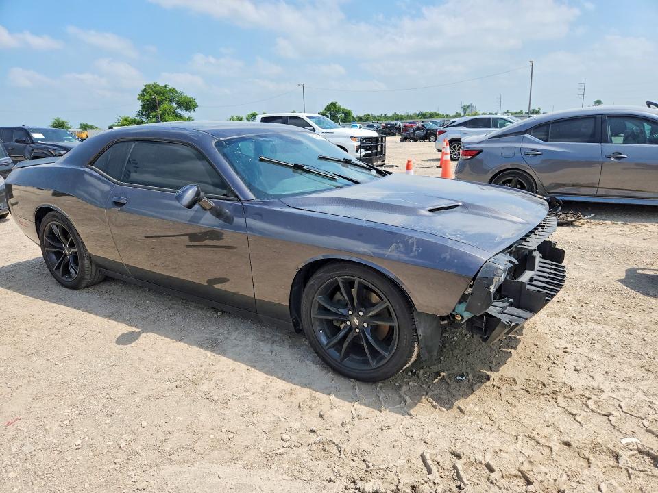 Продаж на аукціоні авто 2018 Dodge Challenger, vin: 2C3CDZAG8JH279586, номер лоту: 57420206