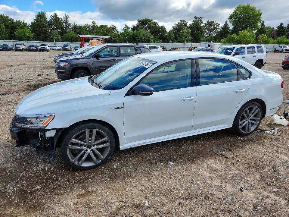 Продаж на аукціоні авто 2018 Volkswagen Passat, vin: 1VWAA7A36JC010239, номер лоту: 57142166