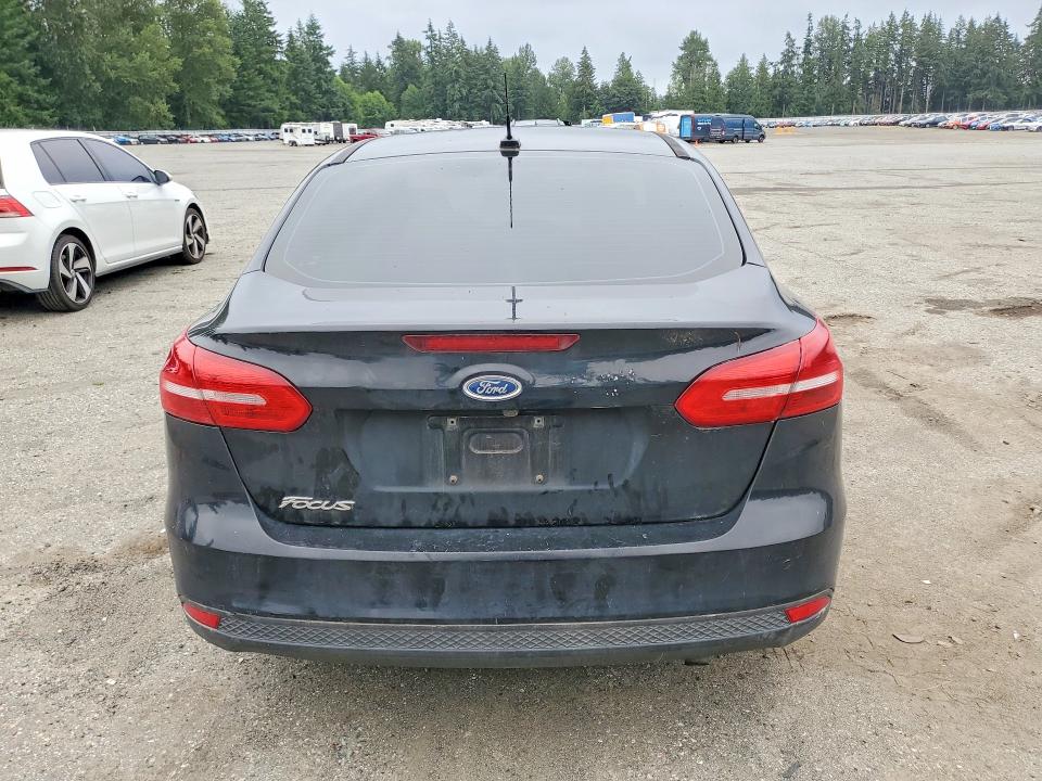2015 Ford Focus მანქანა იყიდება აუქციონზე, vin: 1FADP3E22FL334827, აუქციონის ნომერი: 59210106