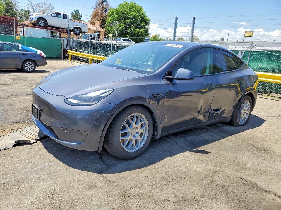 Auction sale of the 2023 Tesla Model Y, vin: 7SAYGAEE4PF595636, lot number: 57183536