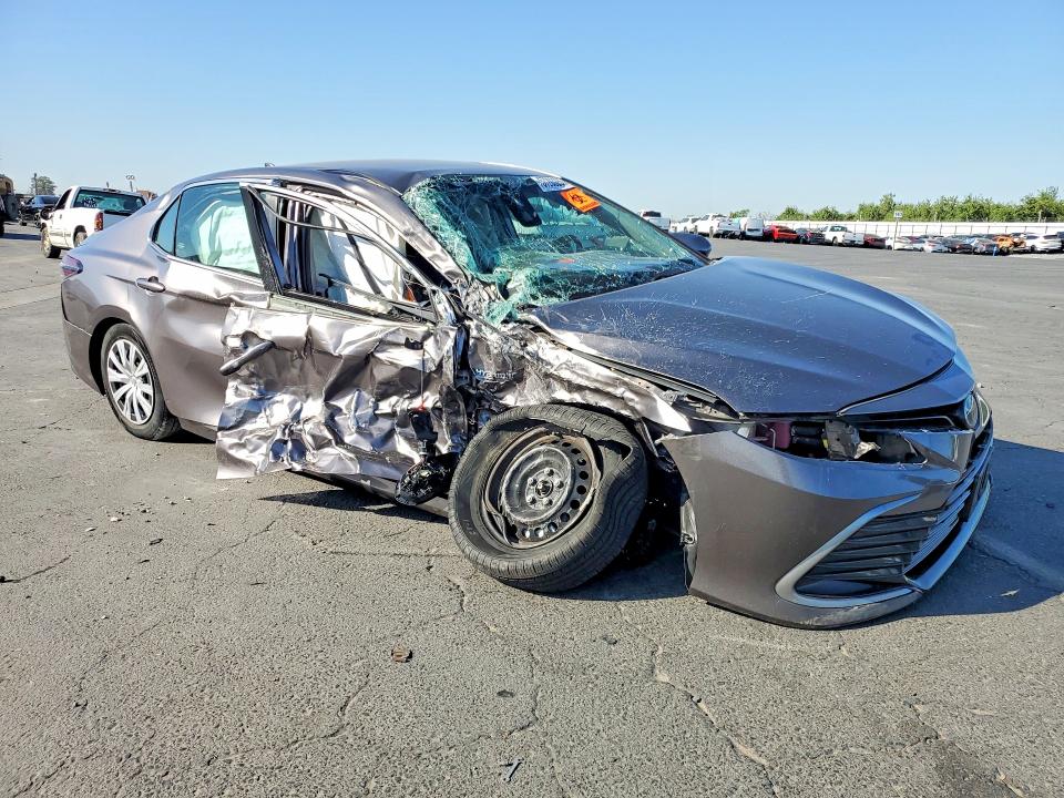 Aukcja sprzedaży 2021 Toyota Camry, vin: 4T1C31AKXMU023015, numer aukcji: 57263266