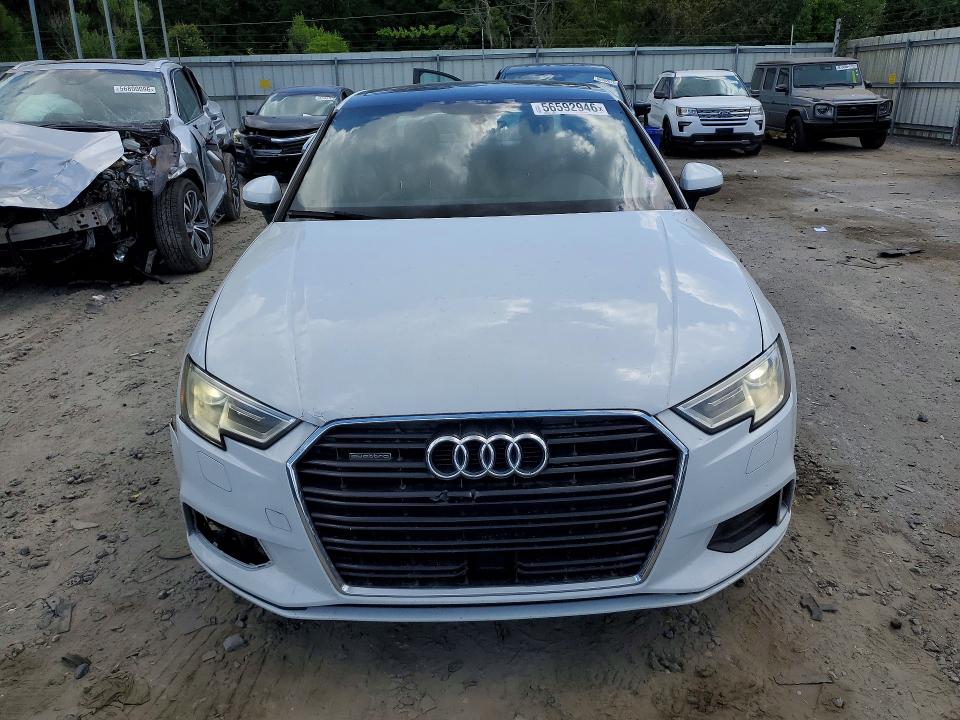 56592946 :رقم المزاد ، WAUB8GFFXH1010544 vin ، 2017 Audi A3 مزاد بيع