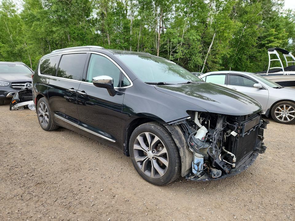 2017 Chrysler Pacifica მანქანა იყიდება აუქციონზე, vin: 2C4RC1GG3HR526180, აუქციონის ნომერი: 56721466