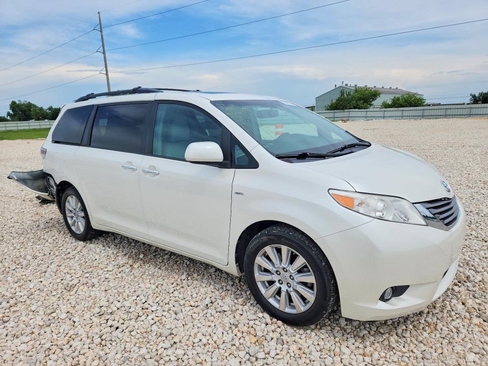58261746 :رقم المزاد ، 5TDDZ3DC9HS169827 vin ، 2017 Toyota Sienna مزاد بيع
