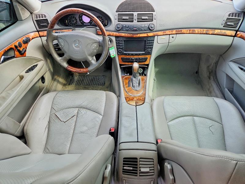 2004 Mercedes-benz E მანქანა იყიდება აუქციონზე, vin: WDBUF65J54A420517, აუქციონის ნომერი: 57031326