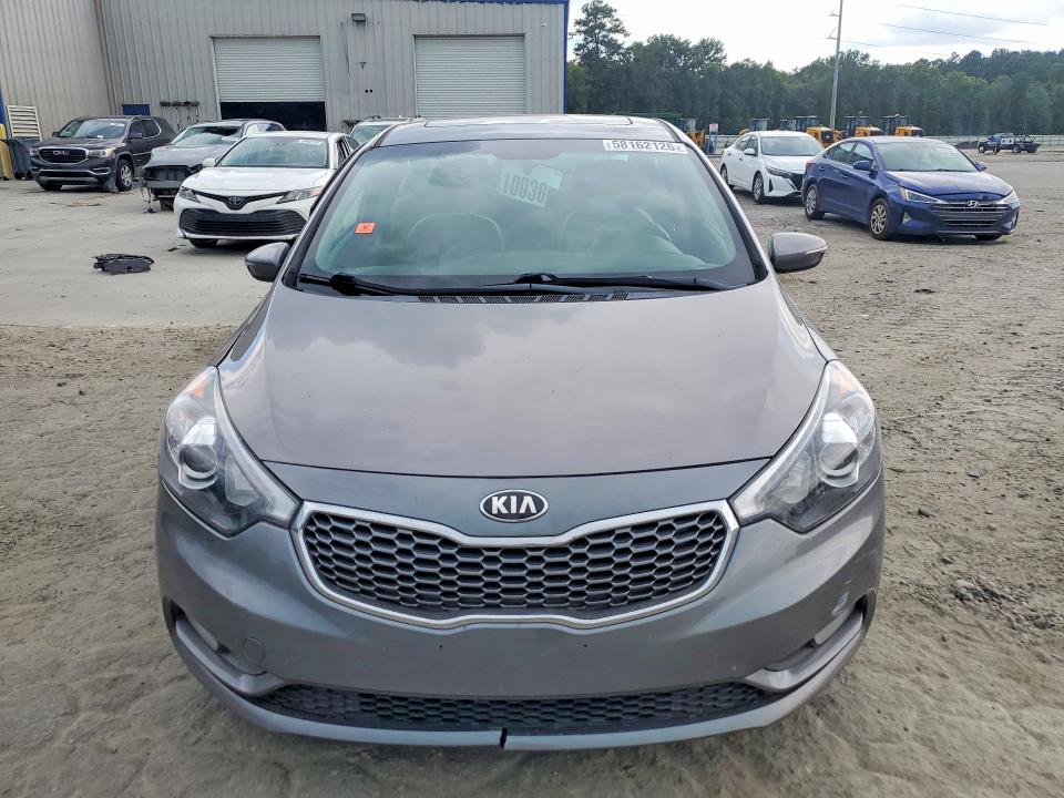 58162126 :رقم المزاد ، KNAFZ4A81F5344134 vin ، 2015 Kia Forte مزاد بيع