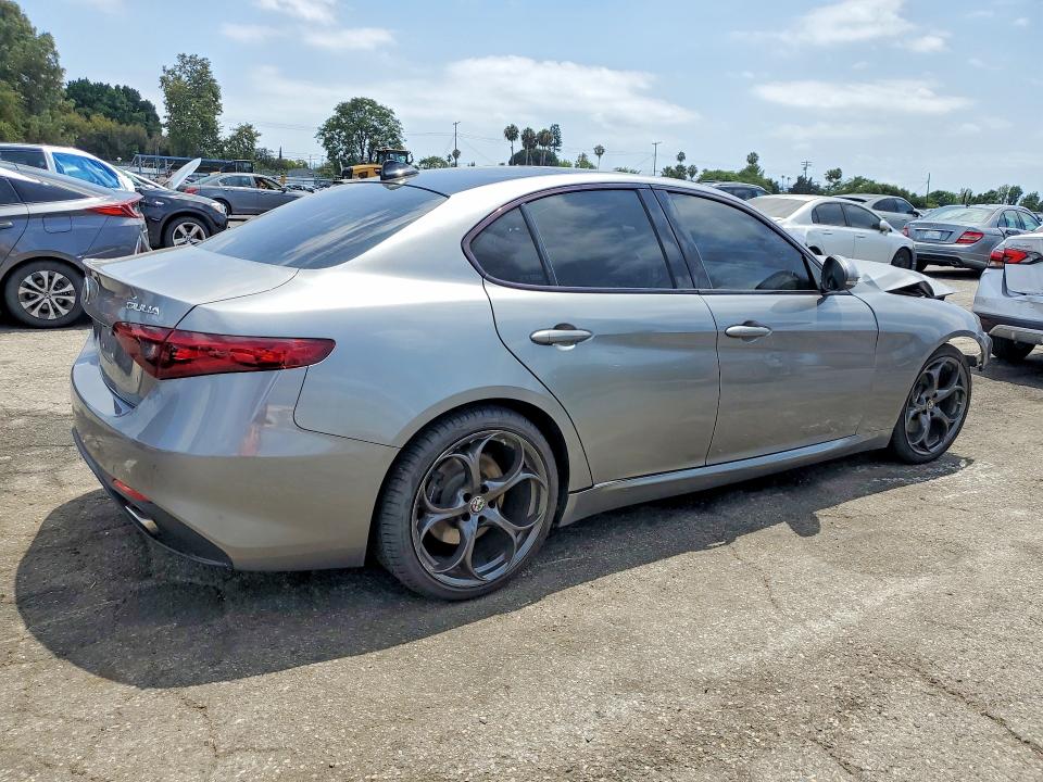 Aukcja sprzedaży 2018 Alfa Romeo Giulia, vin: ZARFAECN2J7583021, numer aukcji: 59251606