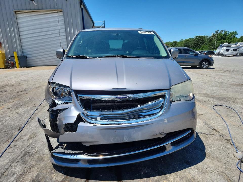 57692346 :رقم المزاد ، 2C4RC1BGXGR212774 vin ، 2016 Chrysler Town & Country مزاد بيع