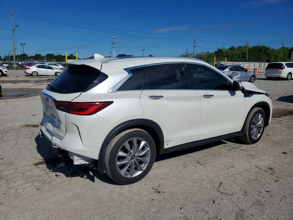 55379336 :رقم المزاد ، 3PCAJ5CA0NF111997 vin ، 2022 Infiniti Qx50 مزاد بيع