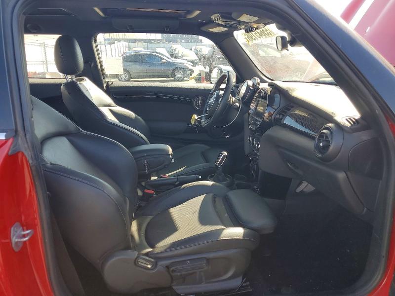 Продажа на аукционе авто 2020 Mini Cooper, vin: WMWXR5C08L2L67229, номер лота: 55645196