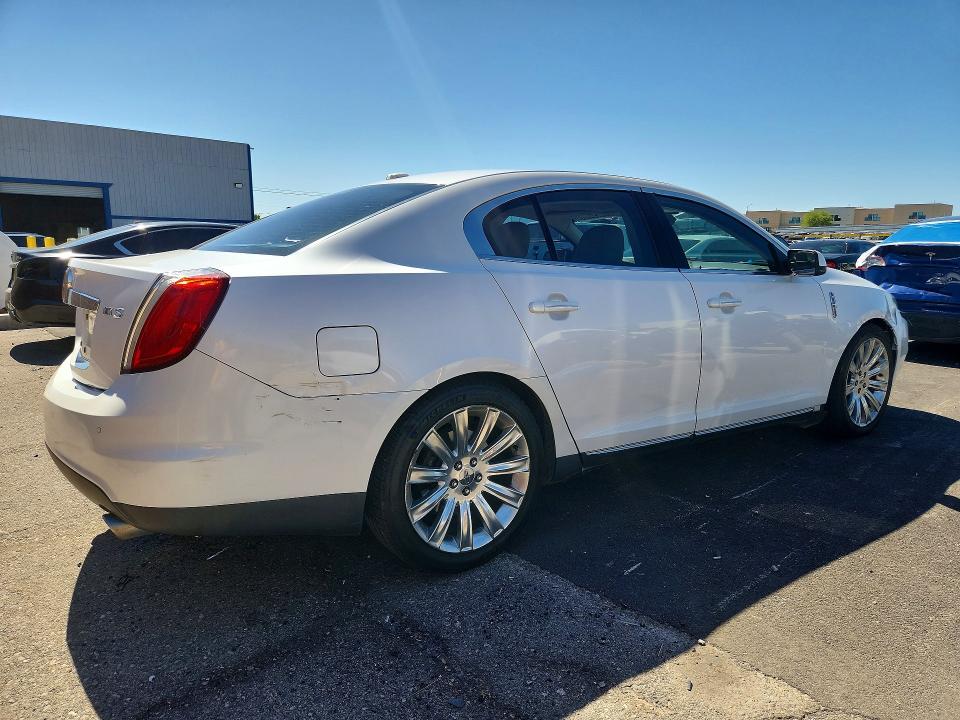 58134196 :رقم المزاد ، 1LNHL9DR1BG615220 vin ، 2011 Lincoln Mks مزاد بيع