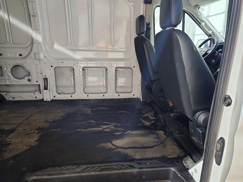 56417386 :رقم المزاد ، 1FTBR2X85NKA68201 vin ، 2022 Ford Transit مزاد بيع