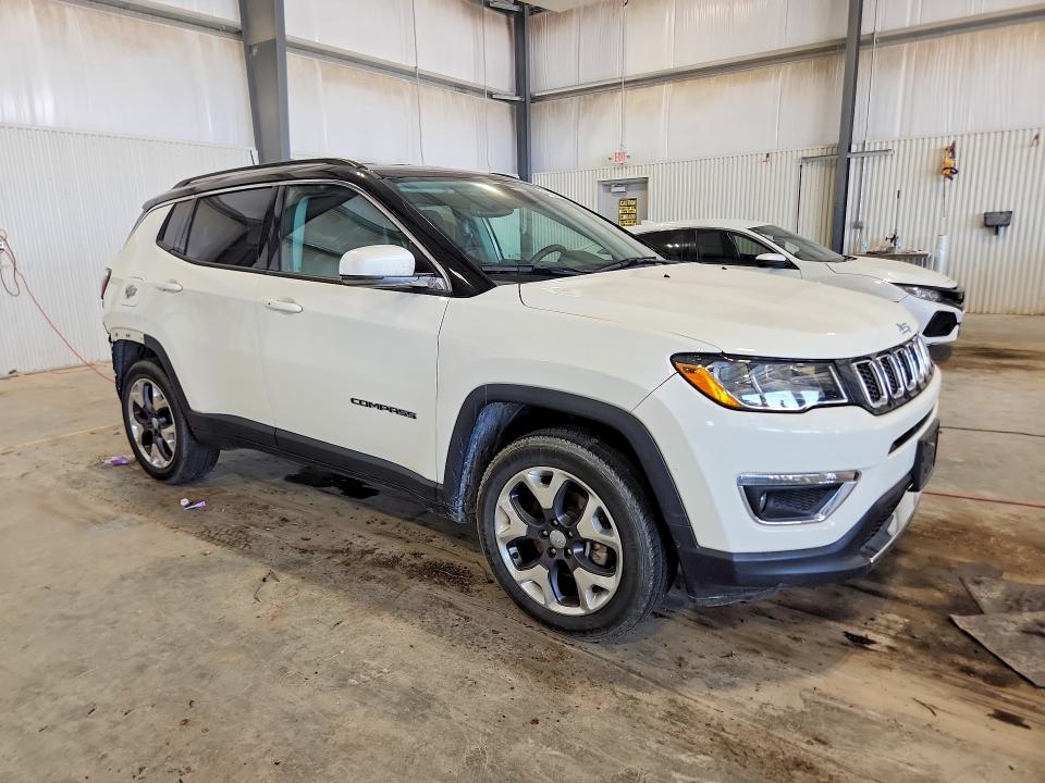 54729286 :رقم المزاد ، 3C4NJDCB2KT653894 vin ، 2019 Jeep Compass مزاد بيع