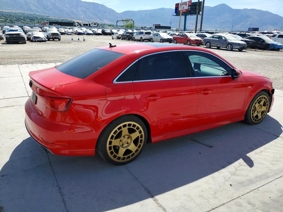 Продаж на аукціоні авто 2015 Audi A3, vin: WAUKFGFF1F1062468, номер лоту: 58036206