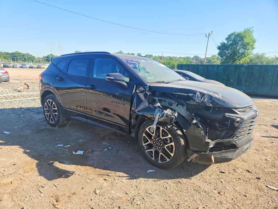 Продаж на аукціоні авто 2025 Chevrolet Blazer, vin: 3GNKBERS0SS185545, номер лоту: 55300876
