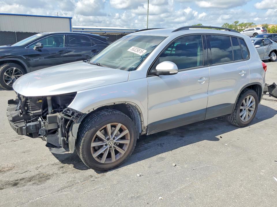 56329816 :رقم المزاد ، WVGAV7AX6FW591947 vin ، 2015 Volkswagen Tiguan مزاد بيع
