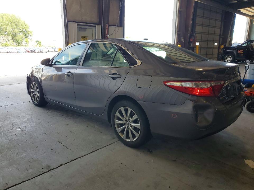 Aukcja sprzedaży 2015 Toyota Camry, vin: 4T4BF1FK7FR452794, numer aukcji: 57557056