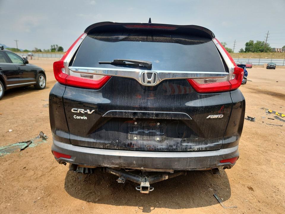 58693636 :رقم المزاد ، 2HKRW2H56JH669721 vin ، 2018 Honda Cr-v مزاد بيع