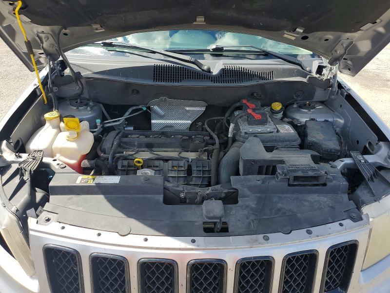 57542826 :رقم المزاد ، 1C4NJCBA3FD210989 vin ، 2015 Jeep Compass مزاد بيع