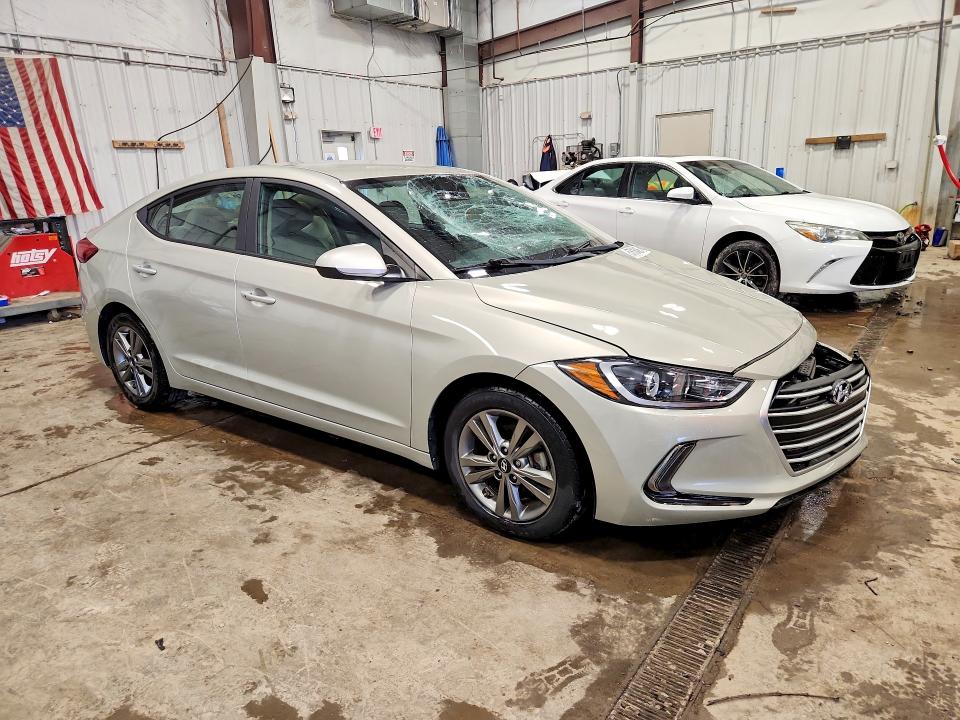 Продажа на аукционе авто 2017 Hyundai Elantra, vin: 5NPD84LF3HH015656, номер лота: 57616436