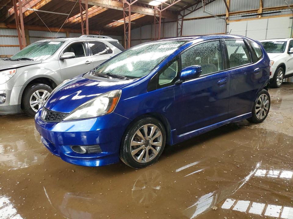 Продажа на аукционе авто 2013 Honda Fit, vin: LUCGE8H75D3007431, номер лота: 57724606