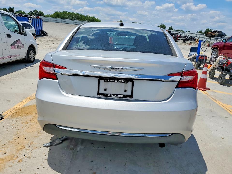 2012 Chrysler 200 მანქანა იყიდება აუქციონზე, vin: 1C3CCBBB3CN181461, აუქციონის ნომერი: 56100846