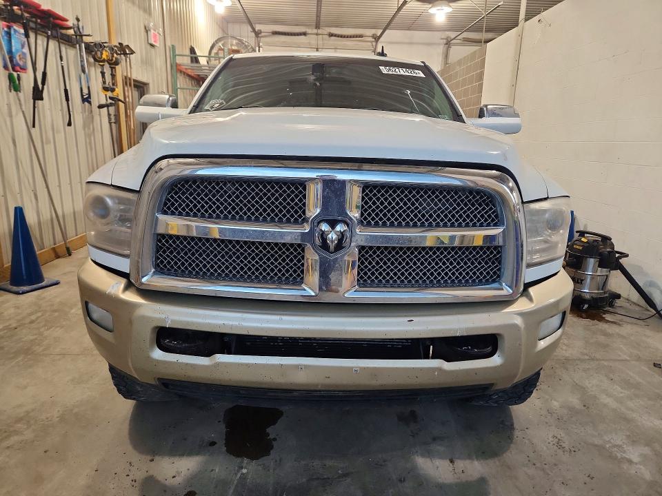 56271426 :رقم المزاد ، 3C6UR5GLXDG526472 vin ، 2013 Ram 2500 مزاد بيع