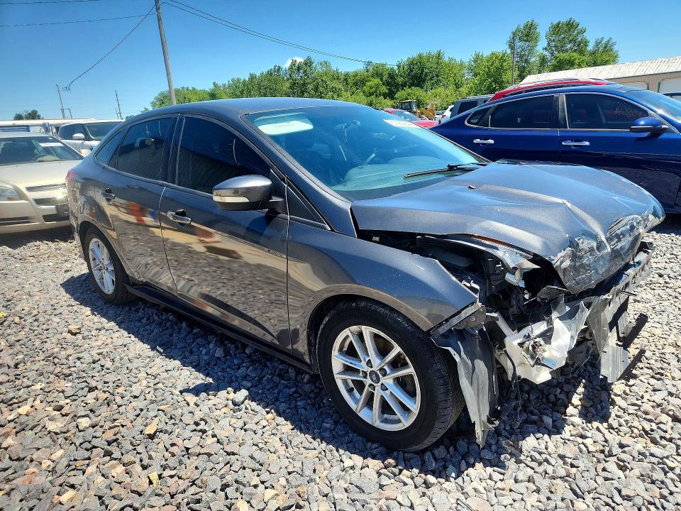 Продаж на аукціоні авто 2016 Ford Focus, vin: 1FADP3F22GL403094, номер лоту: 57953846