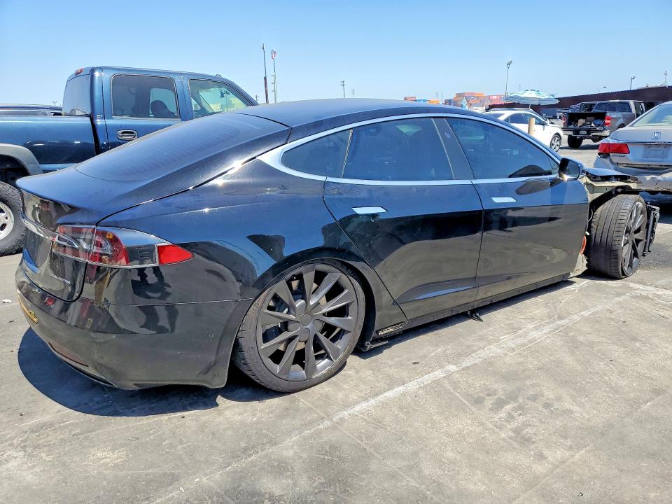 Продаж на аукціоні авто 2019 Tesla Model S, vin: 5YJSA1E20KF333860, номер лоту: 58330776