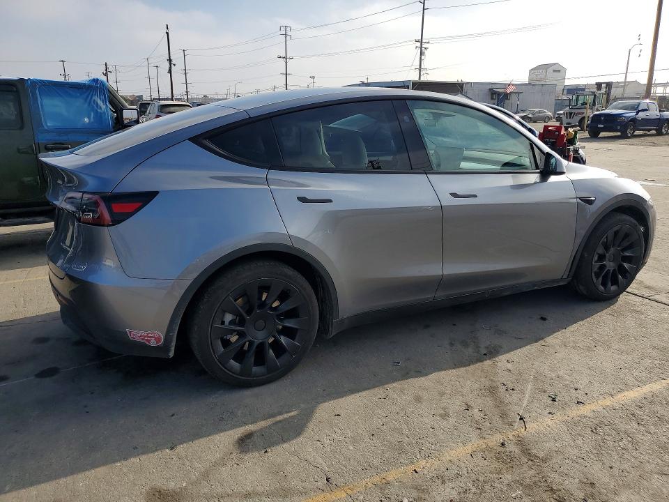 Продаж на аукціоні авто 2025 Tesla Model Y, vin: 7SAYGAEE6SF219870, номер лоту: 57356786