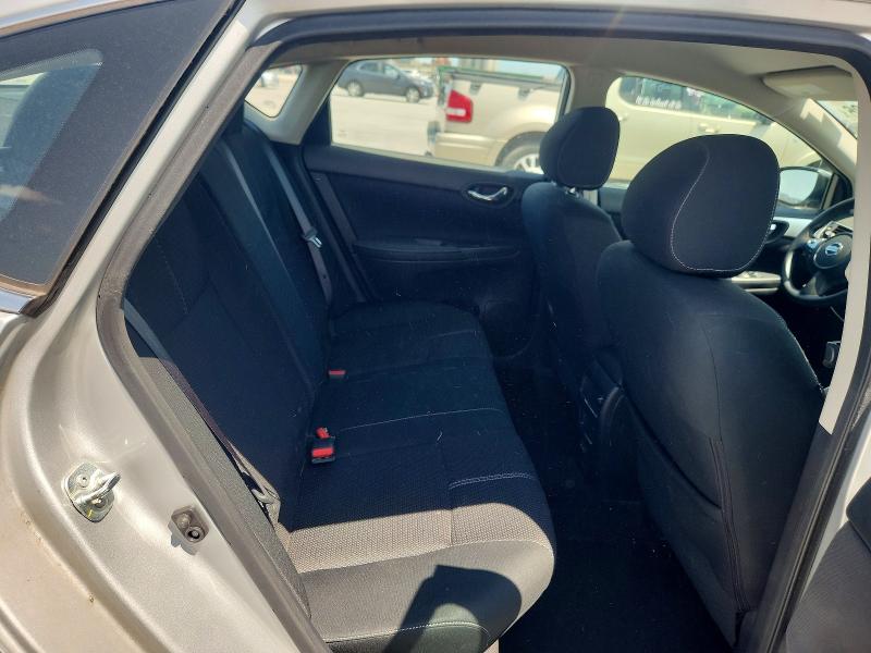 2018 Nissan Sentra მანქანა იყიდება აუქციონზე, vin: 3N1AB7AP3JY337243, აუქციონის ნომერი: 58880136