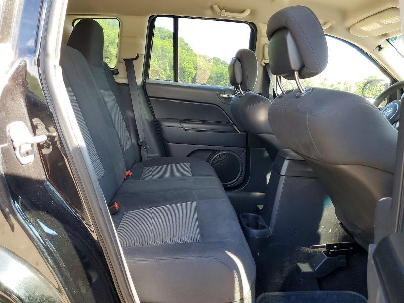 57854166 :رقم المزاد ، 1J4NF1FB3BD136289 vin ، 2011 Jeep Compass مزاد بيع