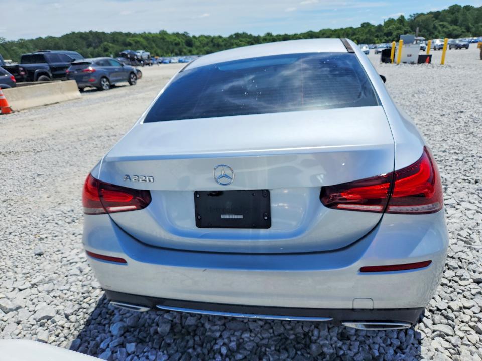 58459106 :رقم المزاد ، W1K3G4EB6MJ304241 vin ، 2021 Mercedes-benz A مزاد بيع