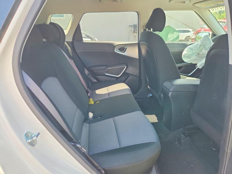 2023 Kia Soul მანქანა იყიდება აუქციონზე, vin: KNDJ23AU3P7864625, აუქციონის ნომერი: 57213176