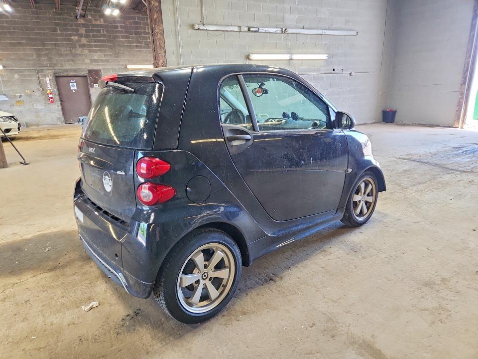 Aukcja sprzedaży 2013 Smart Fortwo, vin: WMEEJ3BA2DK637865, numer aukcji: 56901296