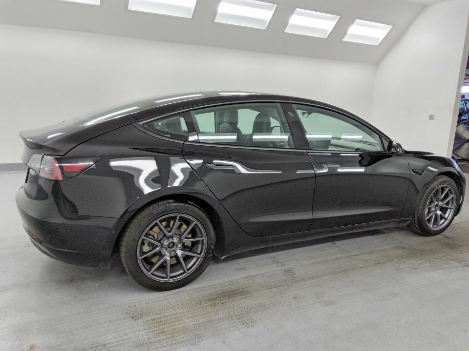 2022 Tesla Model 3 მანქანა იყიდება აუქციონზე, vin: 5YJ3E1EA9NF187205, აუქციონის ნომერი: 57041496