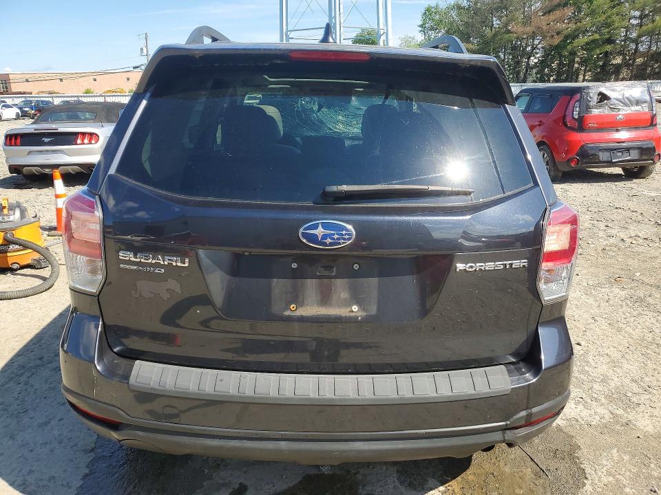 55501696 :رقم المزاد ، JF2SJAGC7JH431838 vin ، 2018 Subaru Forester مزاد بيع