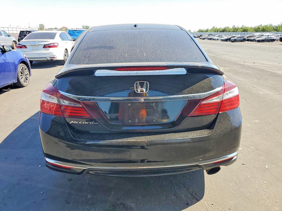 Aukcja sprzedaży 2016 Honda Accord, vin: 1HGCR2F81GA082953, numer aukcji: 57209116