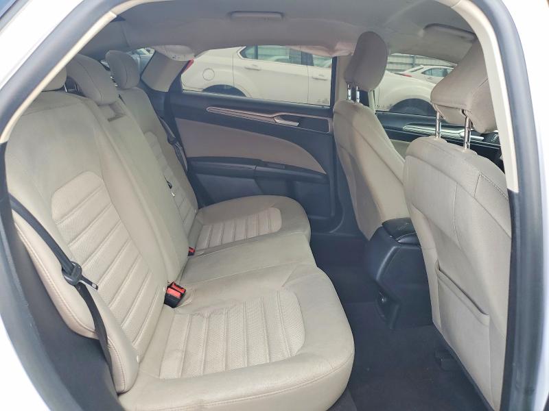 58535536 :رقم المزاد ، 3FA6P0G75LR200049 vin ، 2020 Ford Fusion مزاد بيع