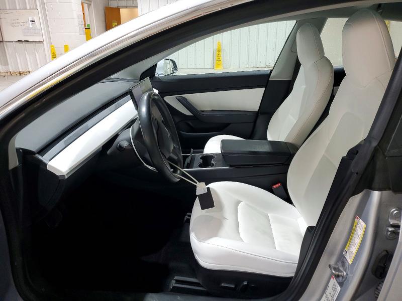 58746036 :رقم المزاد ، 5YJ3E1EB1JF097257 vin ، 2018 Tesla Model 3 مزاد بيع