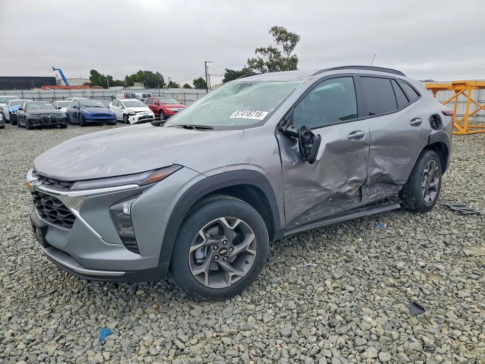 2025 Chevrolet Trax მანქანა იყიდება აუქციონზე, vin: KL77LHEP3SC137295, აუქციონის ნომერი: 57418716