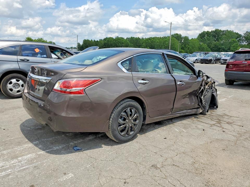 Продажа на аукционе авто 2015 Nissan Altima, vin: 1N4AL3APXFC256023, номер лота: 58229406