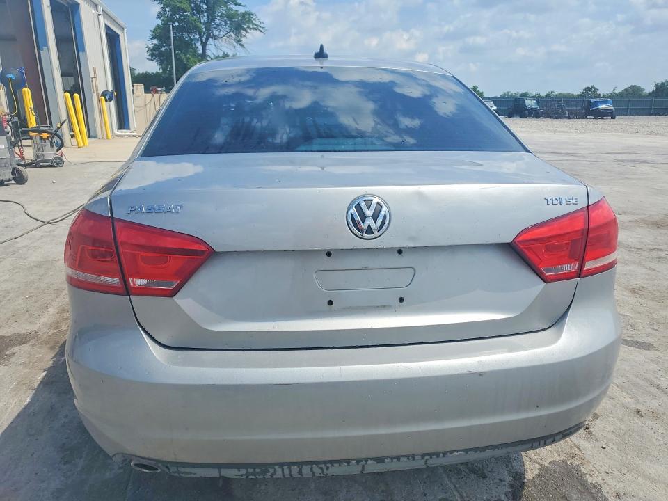 2012 Volkswagen Passat მანქანა იყიდება აუქციონზე, vin: 1VWBN7A35CC105273, აუქციონის ნომერი: 57049766
