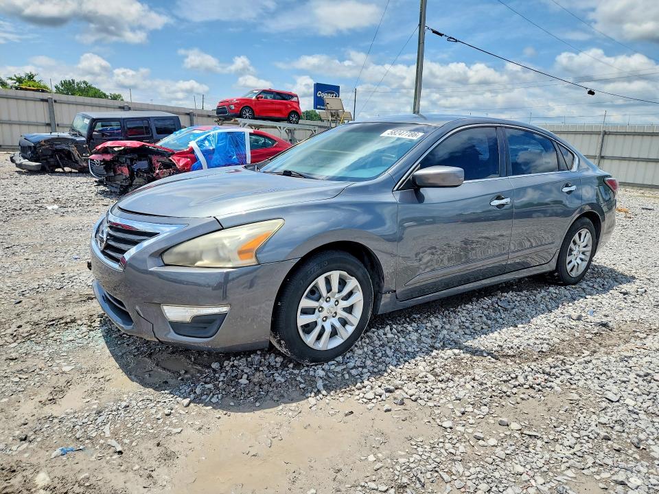 Продажа на аукционе авто 2015 Nissan Altima, vin: 1N4AL3AP4FN380597, номер лота: 58247786