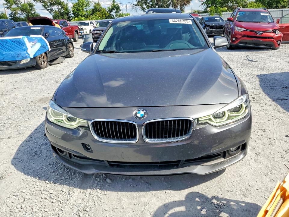 2018 Bmw 320 მანქანა იყიდება აუქციონზე, vin: WBA8A3C56JA499890, აუქციონის ნომერი: 56266306