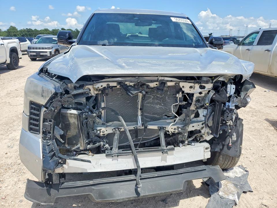 56293566 :رقم المزاد ، 5TFWA5DB0SX310790 vin ، 2025 Toyota Tundra مزاد بيع