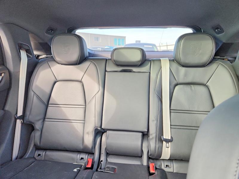 57163416 :رقم المزاد ، WP1BA2AY8PDA27342 vin ، 2023 Porsche Cayenne مزاد بيع