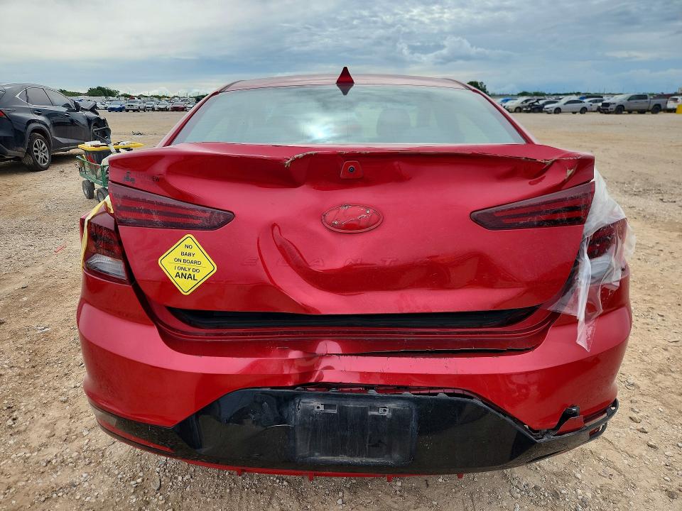 55523166 :رقم المزاد ، 5NPD84LF8LH581515 vin ، 2020 Hyundai Elantra مزاد بيع